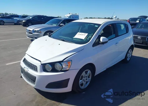 2013 Chevrolet Sonic Ls Auto z USA, uszkodzony, nr VIN 1G1JA6SH2D4186574